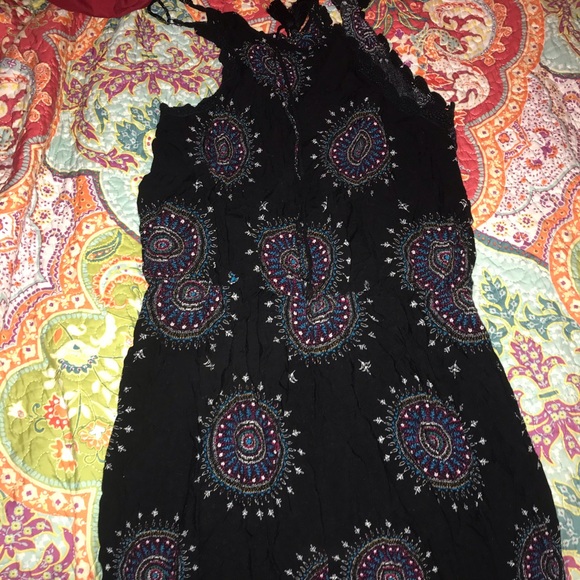 Jumpsuit - Picture 3 of 4